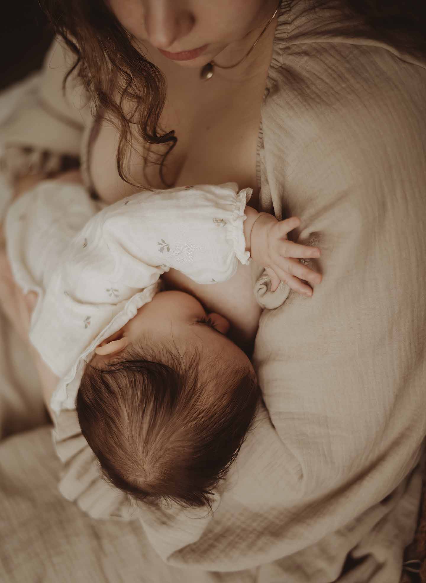 motherhood motherhoodshoot terneuzen motherhoodfotograaf moederschap zeeland belgie
