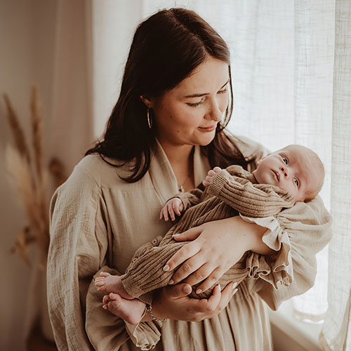 newbornfotograaf terneuzen newbornshoot zeeland zeeuws-vlaanderen