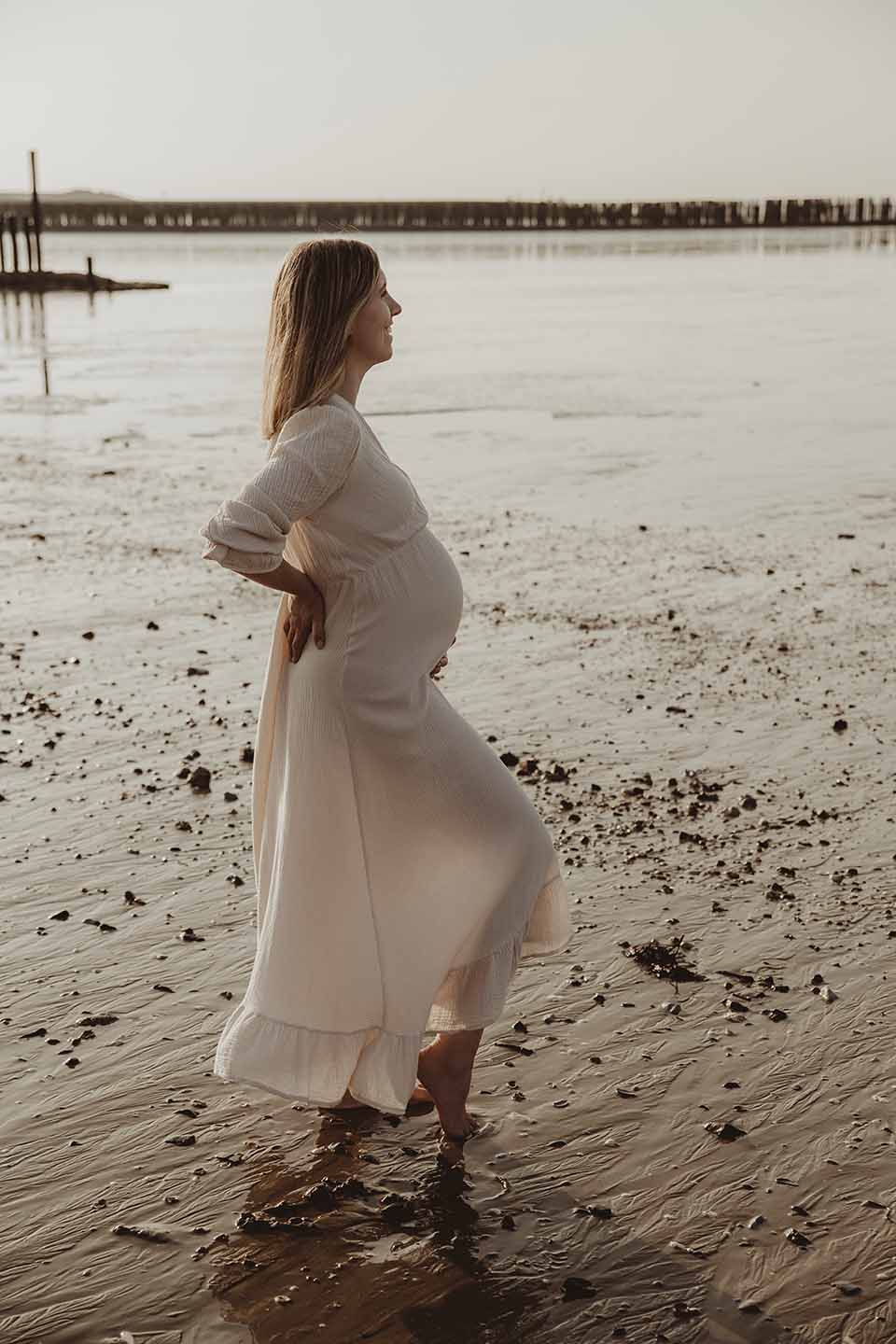 zwangerschap zwangerschapsshoot terneuzen zwangerschapsfotograaf terneuzen zeeland zeeuws-vlaanderen