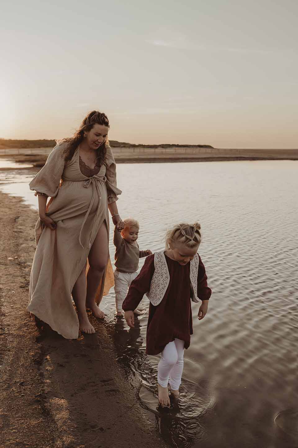 zwangerschap zwangerschapsshoot terneuzen zwangerschapsfotograaf terneuzen zeeland zeeuws-vlaanderen